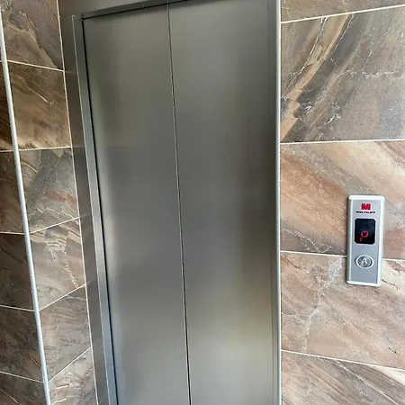 Апартаменти Varvara House